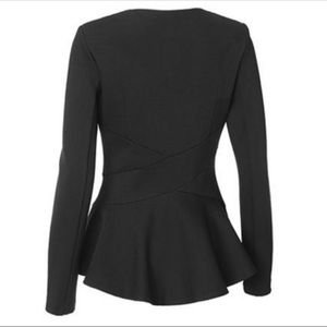 Cabi Criss cross blazer - NEW!! Size M